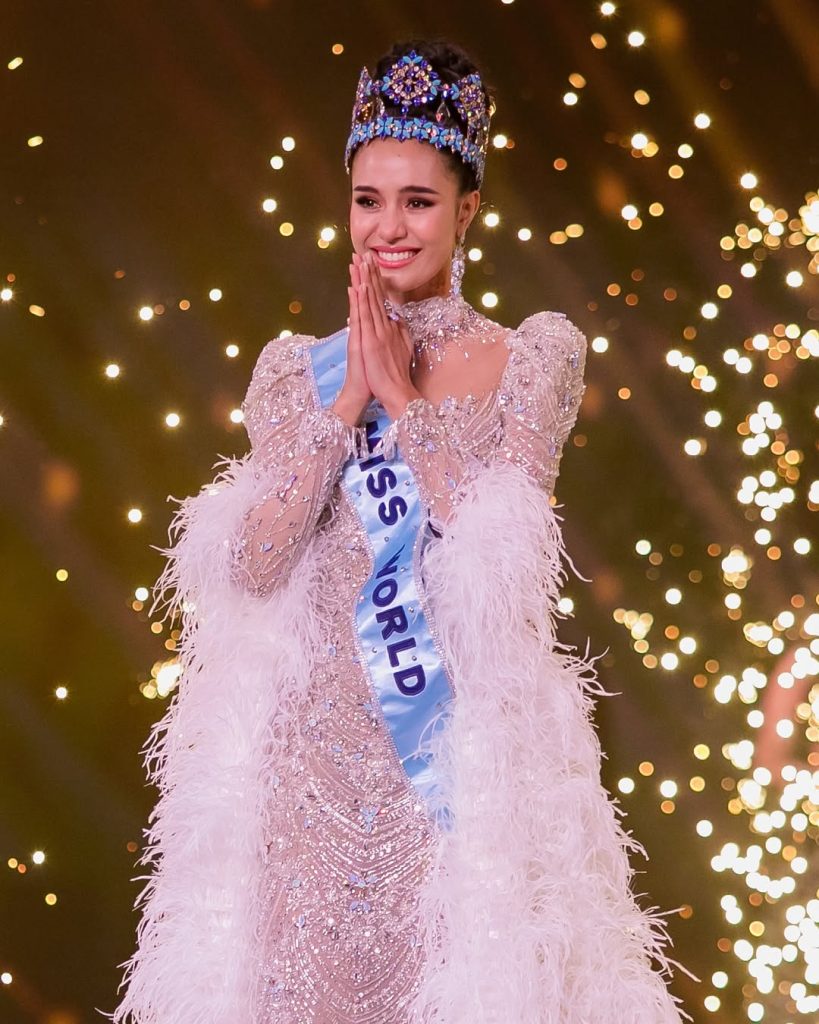 The first Miss World title for Thailand 🇹🇭 was conquered last night by Opal Suchata @suchaaata